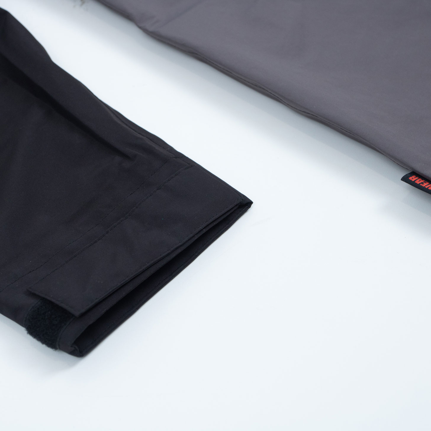 Stow It Jacket - Black/Magnet